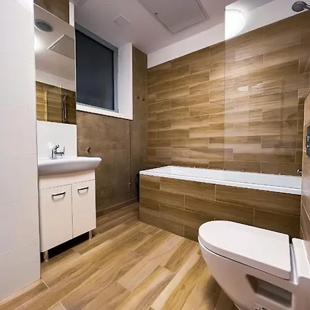 Mojemiedzyzdroje Lu 8a - Luksusowy 100 Metrow Od Morza Miedzyzdroje